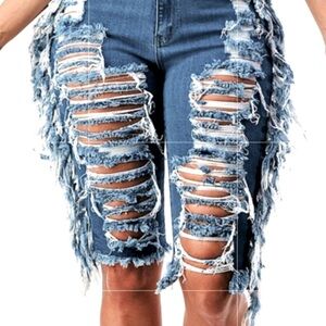 Fringe Side Bermuda shorts